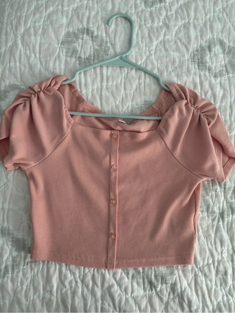 GU Women’s Ribbed Puff-Sleeve Crop Top in Dusty Pink